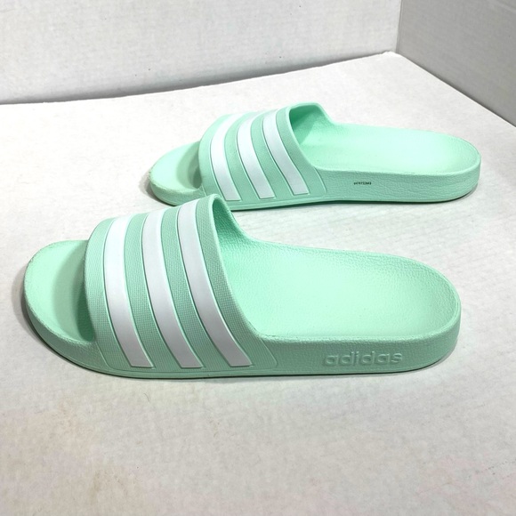 Adidas || Woman’s teal sandals size 8 - Picture 2 of 6